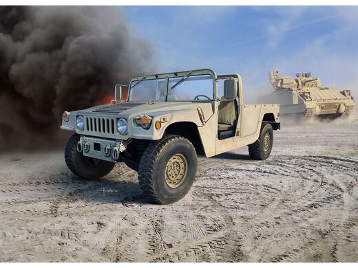 Maquette militaire : Model set HMMWV M109 7A2 1/35 - Revell 63366