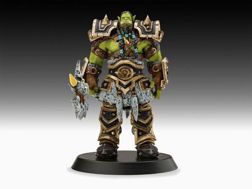 Coffret cadeau : Figurine World of Warcraft "The Orc Thrall" 1/16 - Revell 03516 3516