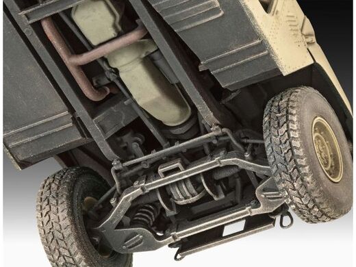 Maquette militaire : Model set HMMWV M109 7A2 1/35 - Revell 63366