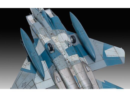 Maquette avion de combat monoplace : Boeing F-15C Eagle 1/72 - Revell 03778