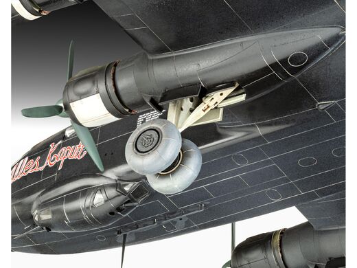 Maquette avion militaire allemand : Junkers Ju 290A-5 'Seeadler' 1/72 - Revell 03754 3754