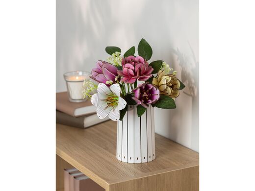 Maquette en bois pour débutant : Fleurs en Bois : Jardin floral - Revell 00632