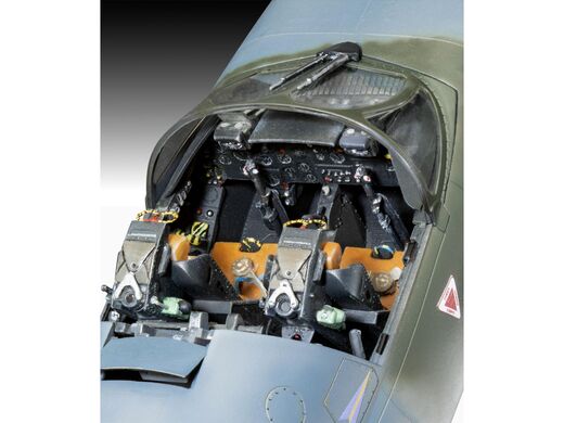 Maquette avion militaire : Hawker Hunter T.7/T.7A 1/32 - Revell 03786 3786