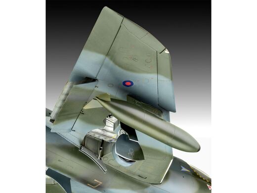 Maquette avion militaire : Hawker Hunter T.7/T.7A 1/32 - Revell 03786 3786