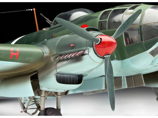 Maquette avion militaire : Heinkel He 111P-1 1/32 - Revell 03755  3755