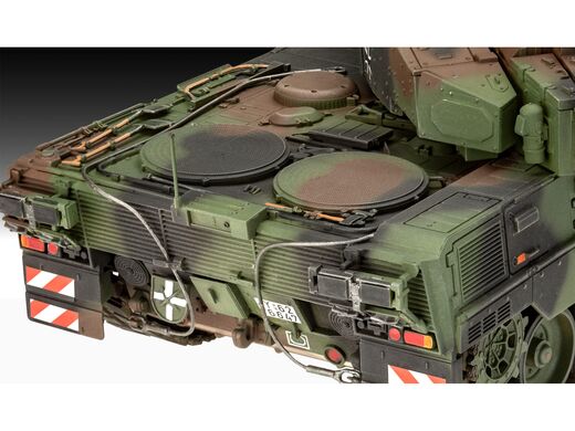Maquette militaire : Model set Tank Leopard 2A7A1 1/35 - Revell 63360  63360