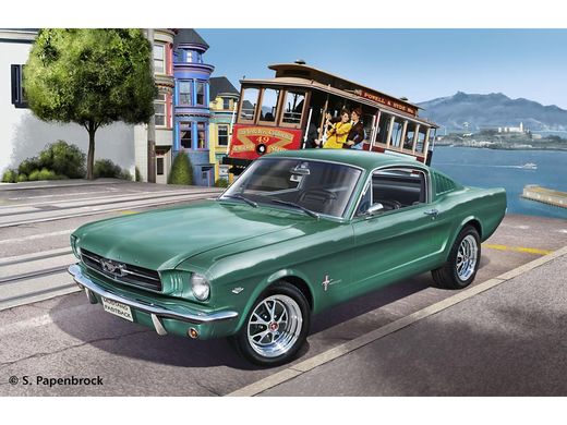 Maquette de voiture : 1965 Ford Mustang 2+2 Fastback - 1/24 - Revell 07065