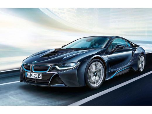 Maquette de voiture : BMW i8 - 1/24 - Revell 07008