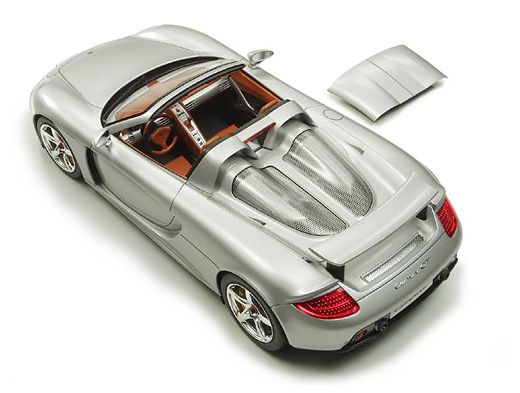 Maquette voiture de sport : Porsche Carrera GT - 1/24 - Tamiya 24275