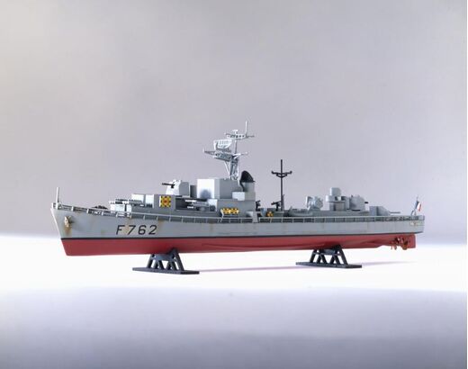 Maquette bateau : Starter Kit Escorteurs Rapides E 50 1/400 - Heller 57093