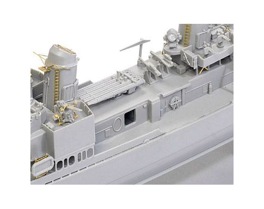 Maquette bateau militaire : USS Gearing DD-710 1945 1/350 - Dragon 1029