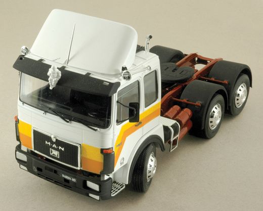 Maquette Camion MAN 26.321 Formel 6 1/24 - Italeri 756