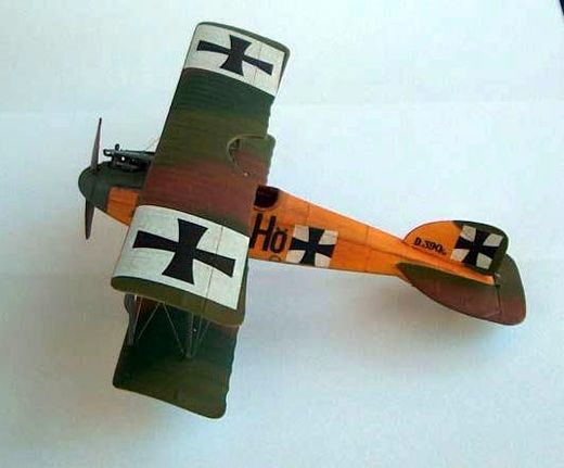 Maquette avion militaire : Albatros D I - 1:72 - Roden 001