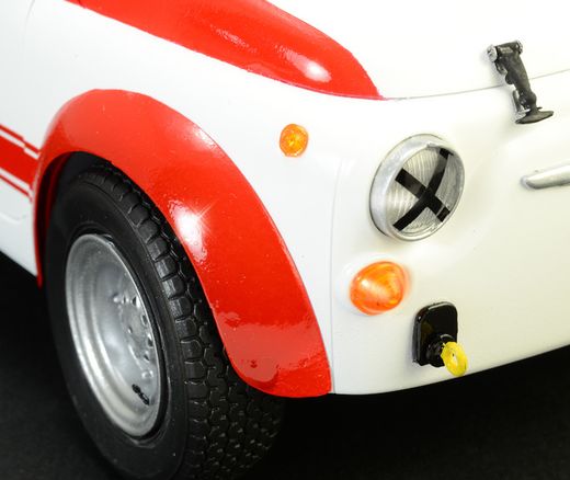 Maquette voiture de collection : FIAT Abarth 695SS - 1:12 - Italeri 04705