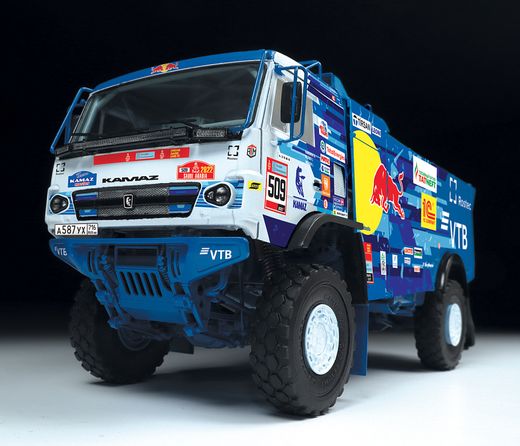 Maquette camion : Kamaz Rally Truck 1/35 - Zvezda 3657