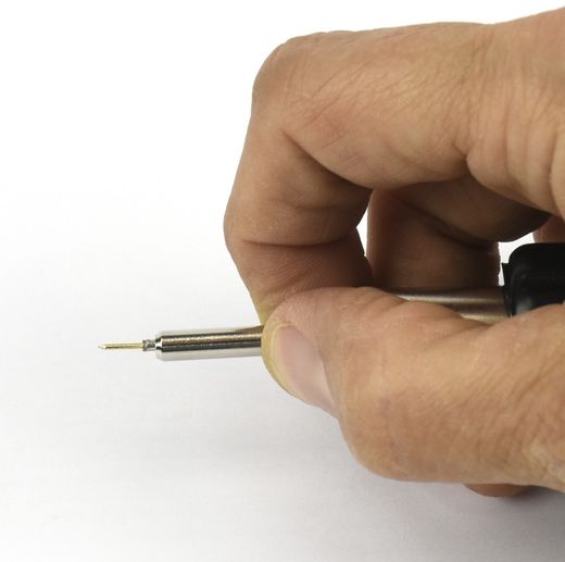 Accessoires modélismes : Coffret Cloueuse + 100 clous de 5 et 10 mm - Artesania Latina 27023-1