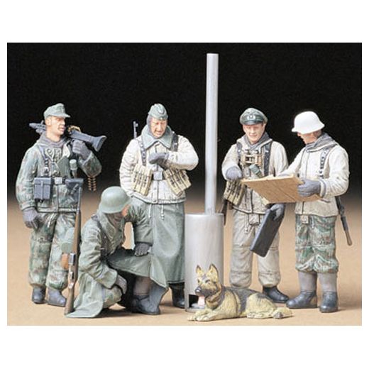 Figurines militaires : Soldats allemands au briefing - 1/35 - Tamiya 35212