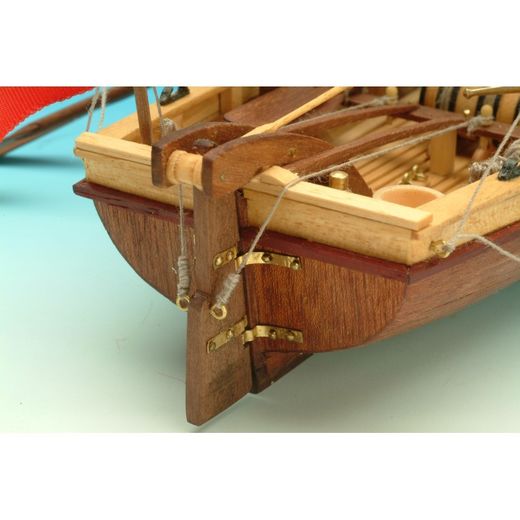 Maquette bateau bois : Canot du Capitaine Santisima Trinidad - 1:50 - Artesania Latina 19014