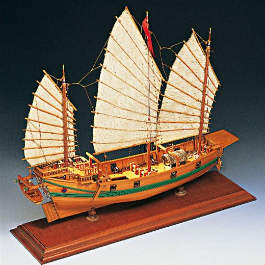 Maquette bateau bois Jonque Chinoise 'pirate' - 1:100 - Amati 1421