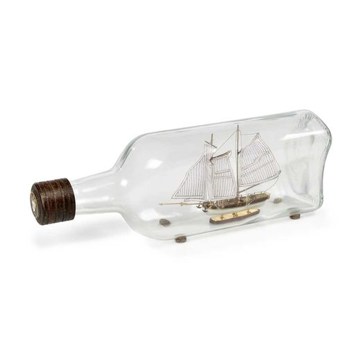 Petite bouteille bateau en verre