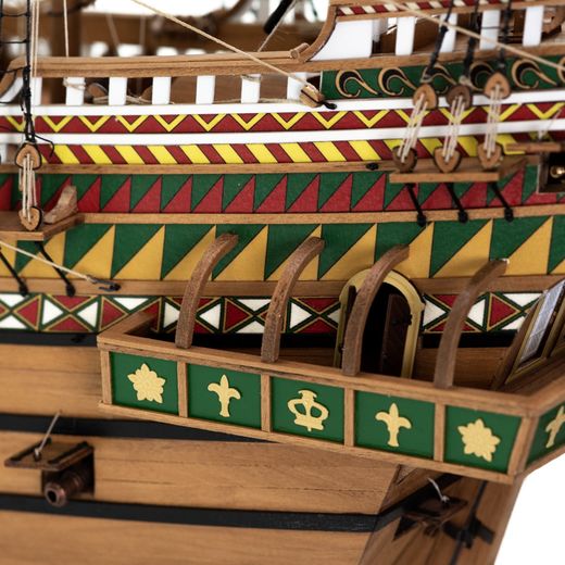 Maquette bateau bois - Galion HMS Revenge 1588 - Amati 1300/08