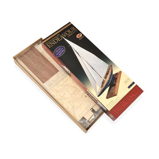 Maquette voilier bois : Endeavour J-Class - 1:35 - Amati 1700-82