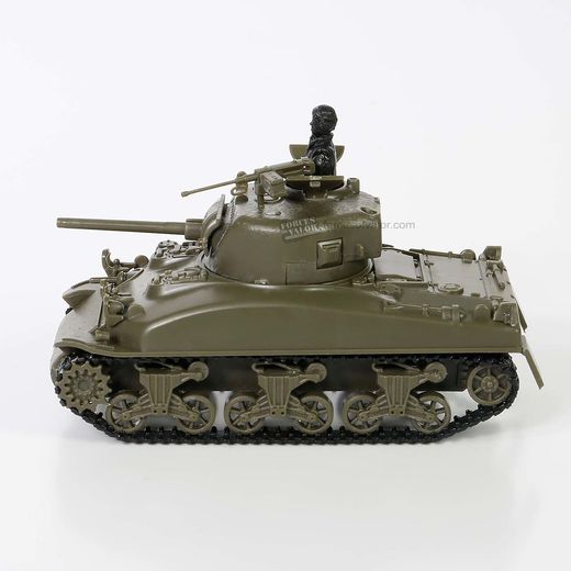 Maquette tank : M4A1 Sherman 1/72 - Forces Of Valor 873004A