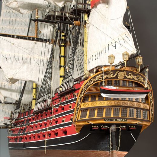 Maquette de voilier espagnol en bois : Nouveau Navire de Ligne Santísima Trinidad 1/84 - Artesania Latina 22901