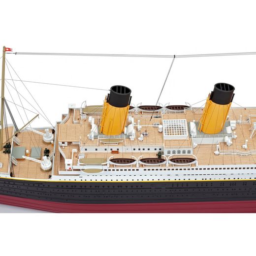 Titanic 1/250 - Amati B1606