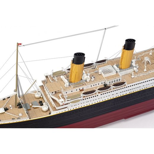 Titanic 1/250 - Amati B1606