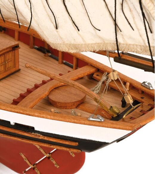 Maquette Jolie Brise 1/50 Artesania Latina 22185 | Cotre Français en Bois