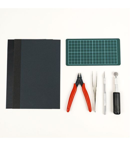 Accessoires modélismes : Ensemble d'outils pour modélisme en plastique et bois - Artesania Latina 27003-1
