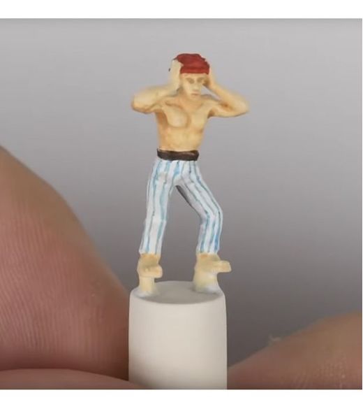Set de 20 supports pour peindre les figurines  - Artesania 27640