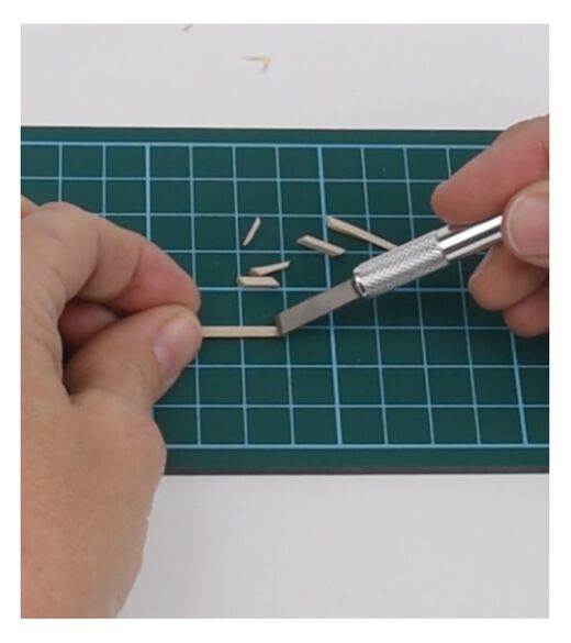 Ensemble outils de coupe professionnels pour modélisme - Artesania Latina 27002N