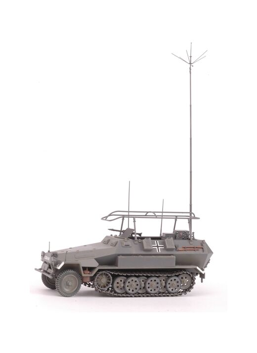 Maquette militaire : Sd.KfZ.251/3 Ausf.B Communication Vehicle 1/35 - Zvezda 3604