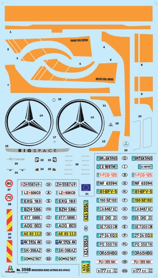 Maquette camion MB Actros MP4 Big Space Grand Prix Edition 1/24 - Italeri 3968 03968