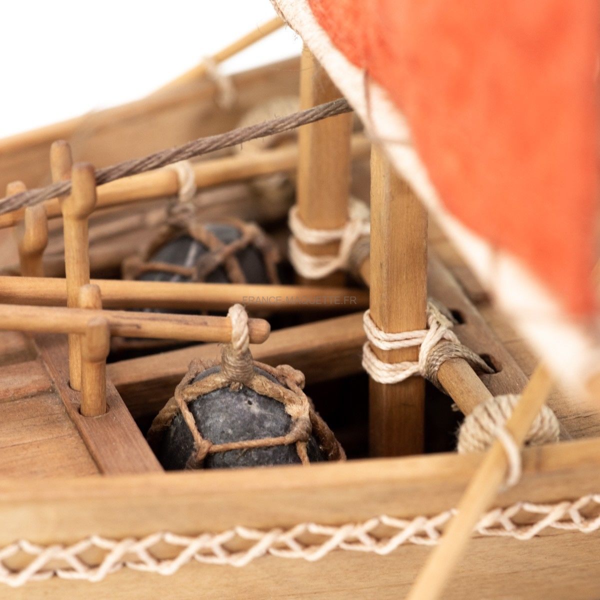 Maquette De Bateau En Bois Amati - Navire égyptien, échelle 1:50, Quille Prédécoupée, Voiles En Tissu